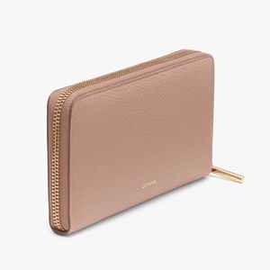 Cuyana Leather Classic Zip Around Wallet